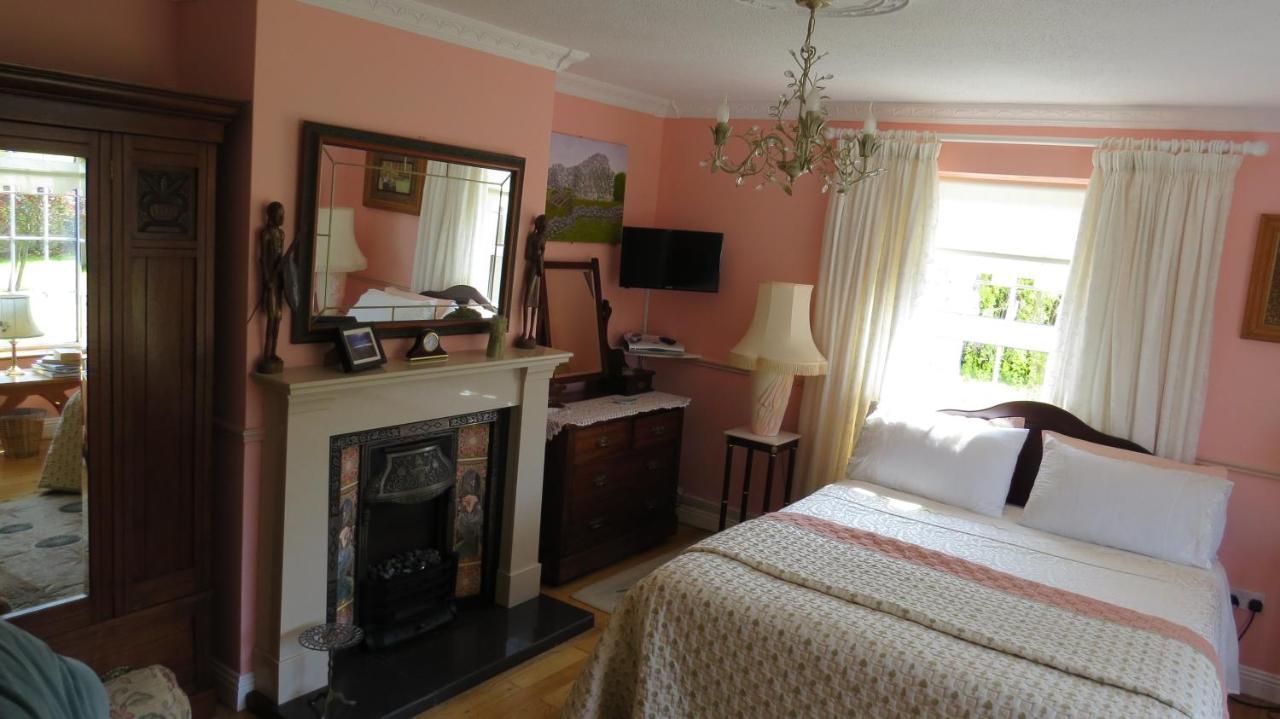 Bed and Breakfast Tyreda Ennis Exteriér fotografie