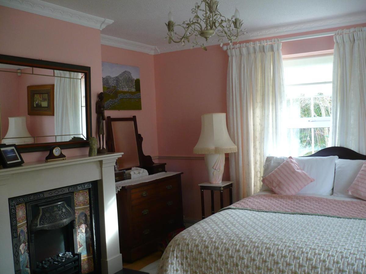 Bed and Breakfast Tyreda Ennis Exteriér fotografie
