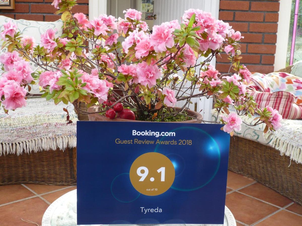 Bed and Breakfast Tyreda Ennis Exteriér fotografie